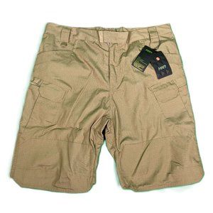 NWT Outdoor Leopard Tactical Cargo Shorts XXL NWT Tan